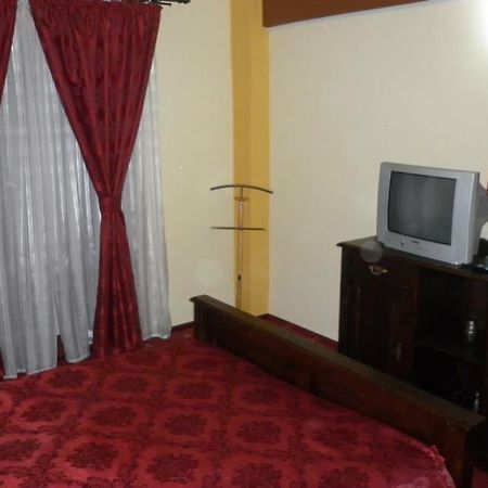 Hotel Ineul Rodna Экстерьер фото